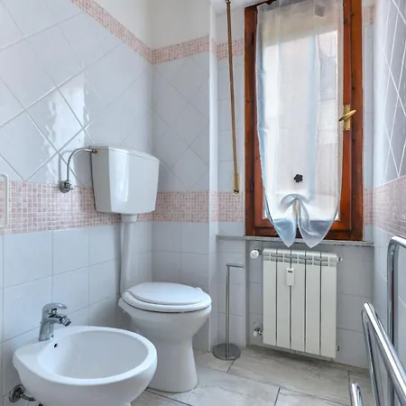Apartamento Casa Claudia A Porto Azzurro